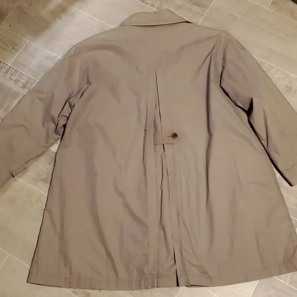 Vintage London Fog Taupe 3/4 Lined Trench Coat - Picture 4 of 12